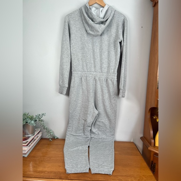 Athleta Girl Jumpsuit “Onesie of a Kind” Heathered Grey Jogger Style XL/14 NWOT - Picture 5 of 6